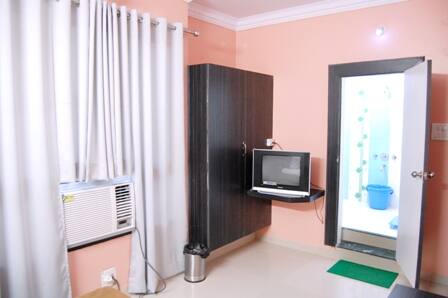 Hotel Manas, Khandwa 3
